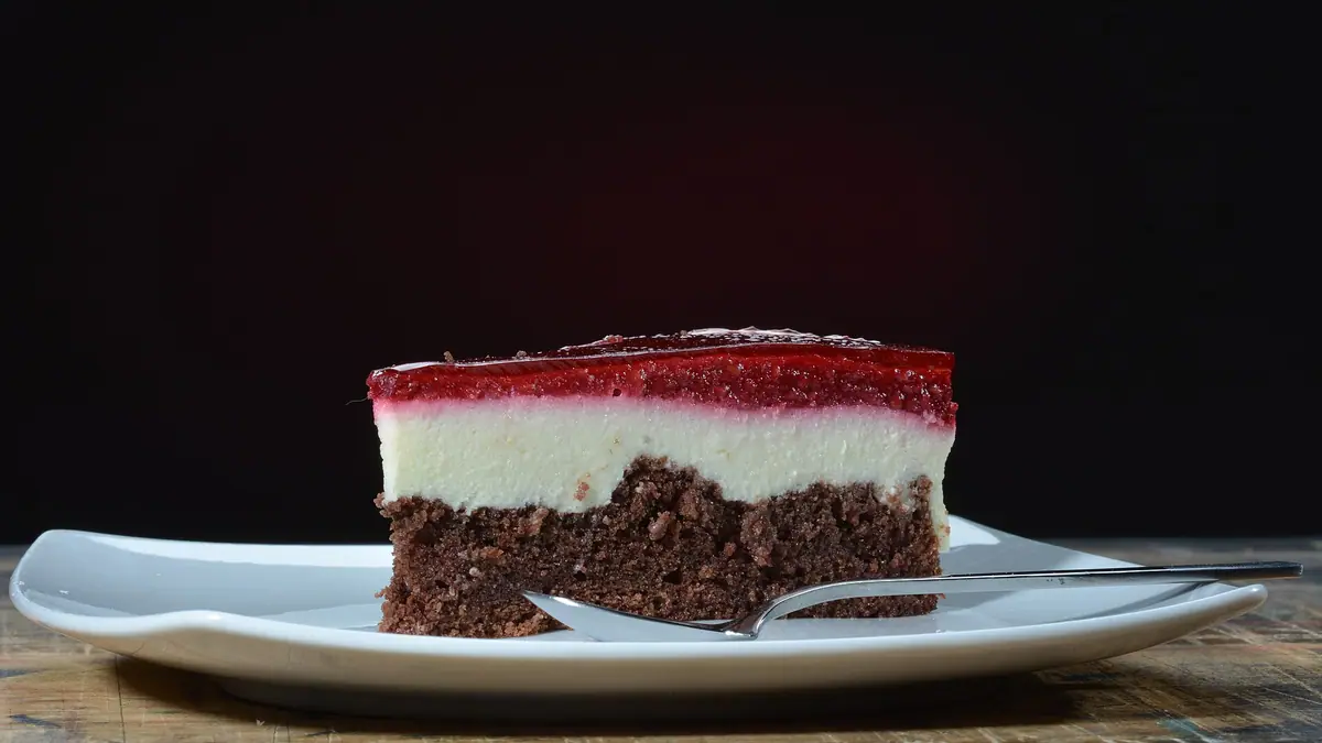 Egg Free Cake Box – eggless cake shop in Bede Island, Leicester